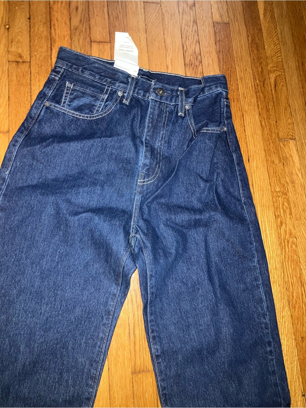 $188 NEW Levi’s Barrel Jeans Cropped Organic Cotton size 25 - Picture 3 of 7